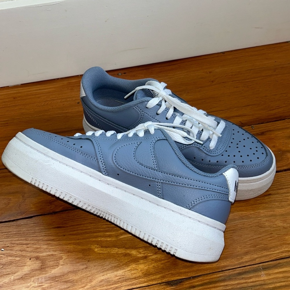 Nike Court Vision Alta